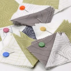 Dritz Flat Flower Head Pins, Assorted, 50 Pc Pins & Accessories