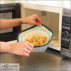 Indygo Junction Home & Storage Micro-Safe Hot Holders Pattern