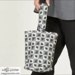 Indygo Junction Flying Geese Quilted Wristlet Pattern