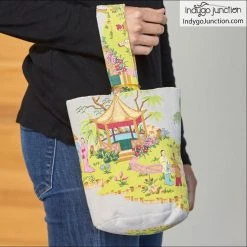 Indygo Junction Flying Geese Quilted Wristlet Pattern
