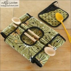 Indygo Junction Home & Storage Casserole Carry-All Kitchen Pattern