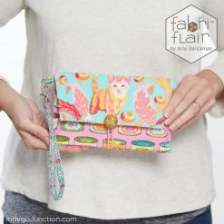 Indygo Junction Crafts & Toys Pocketbook Wristlet Fabriflair Pattern