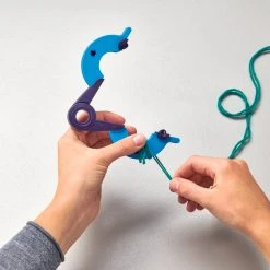 Prym 2-in-1 Pompom Maker, Large Yarn Accessories