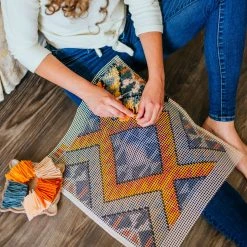 LoRan Yarn Accessories Latch-Stitch Pillow Kit, 16